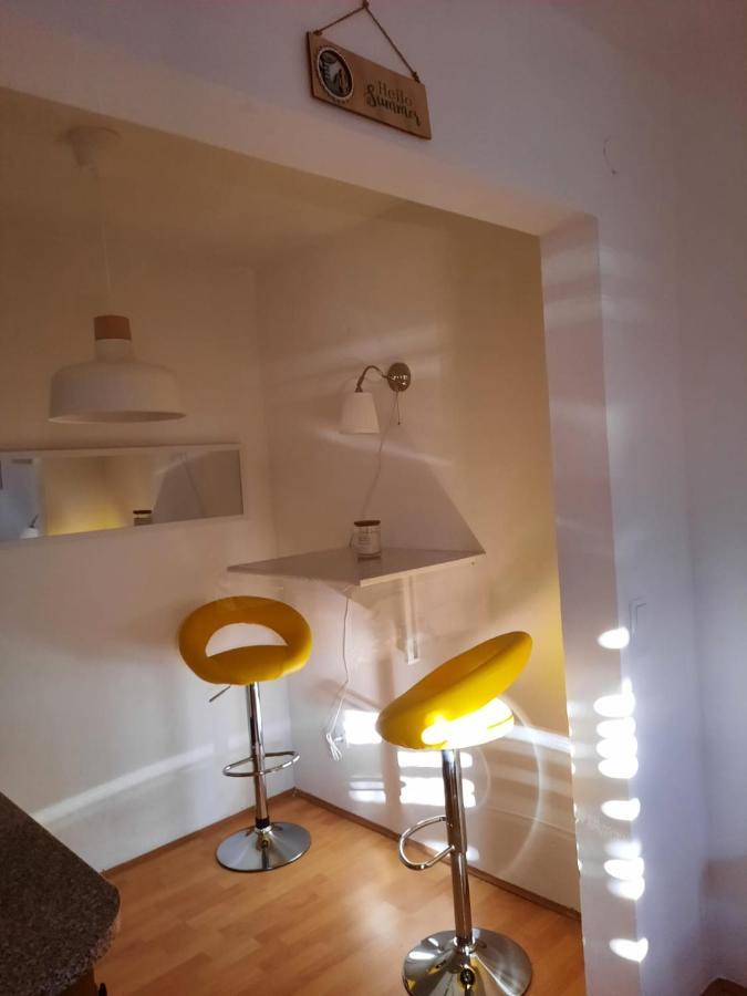 Studio-Appartements Emwey Трогир Экстерьер фото